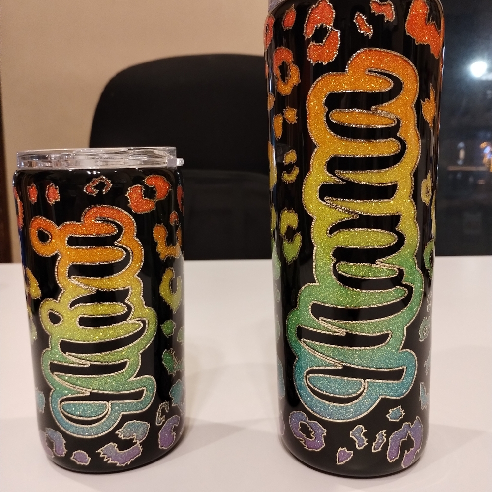 CUSTOM MADE MATCHING GLITTER "MAMA" AND "MINI" TUMBLERS